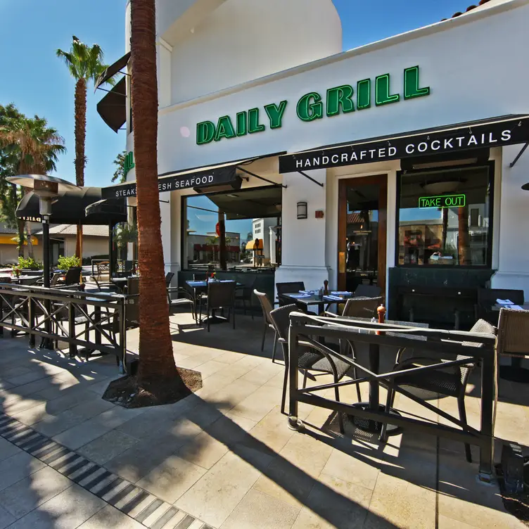 Daily Grill – Palm Desert