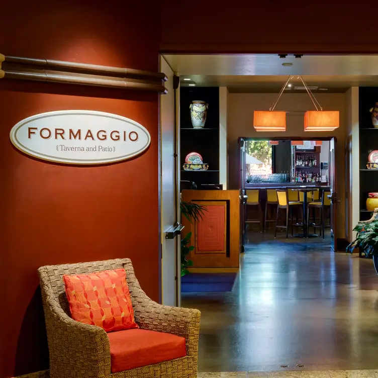 Formaggio Taverna & Patio – Sacramento Marriott Rancho Cordova