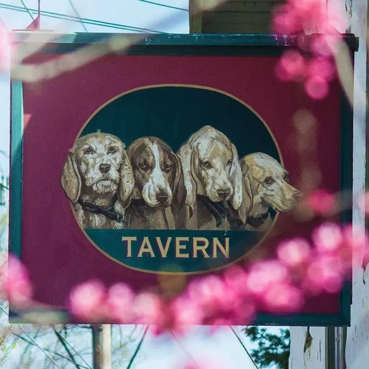 Four Dogs Tavern – Marshalton Inn