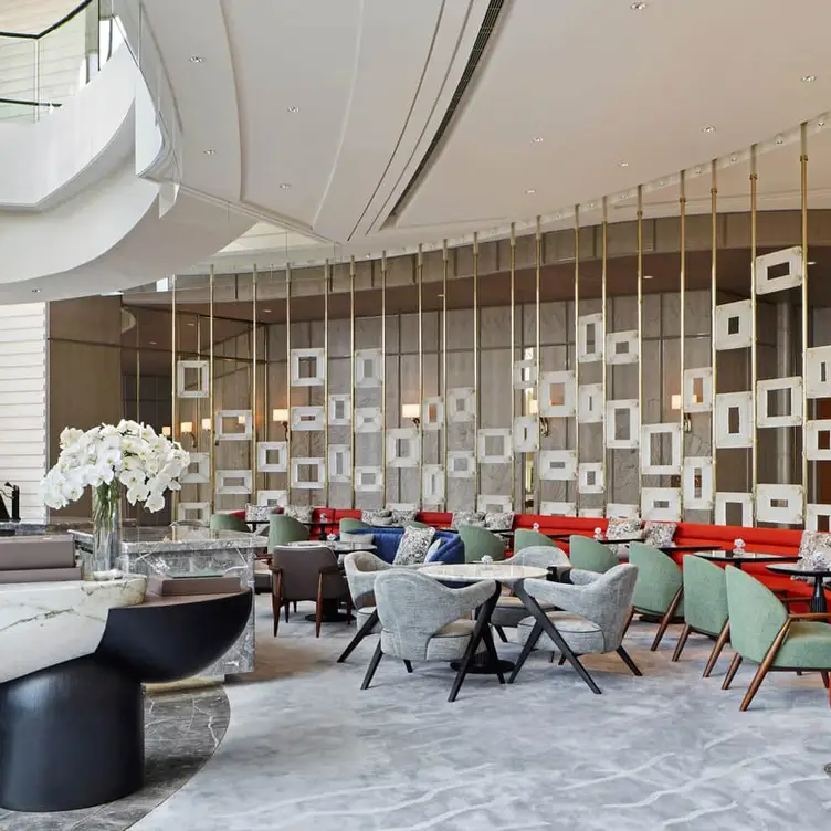 Four Seasons Hong Kong – Gallery