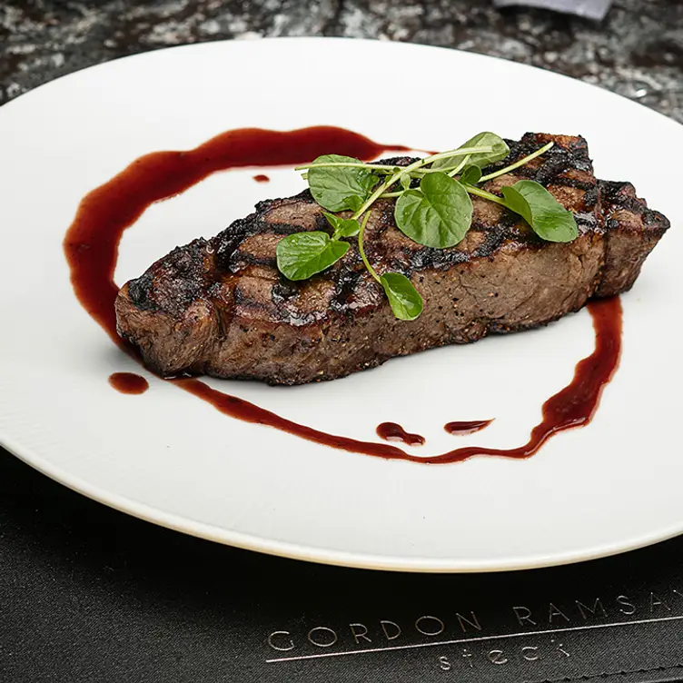 Gordon Ramsay Steak – Caesars Southern Indiana