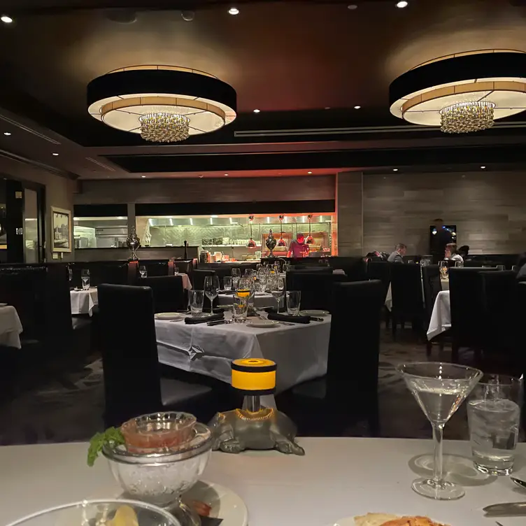 Morton’s The Steakhouse – Saratoga Springs