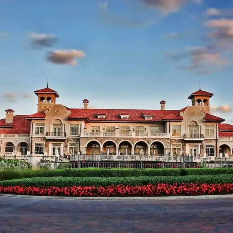 Nineteen & Traditions at TPC Sawgrass