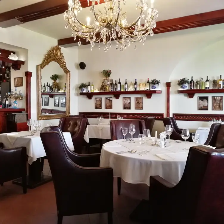 Oliva Nera Italian Restaurant