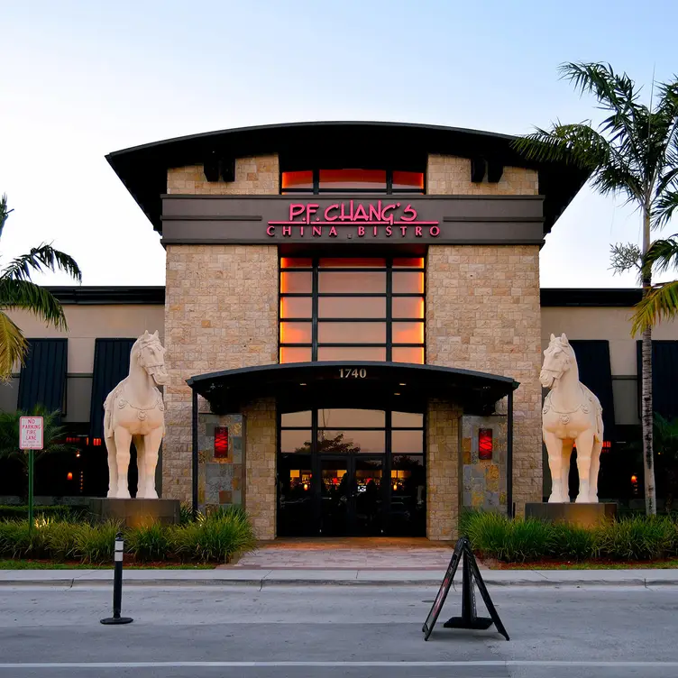 P.F. Chang’s – Sunrise