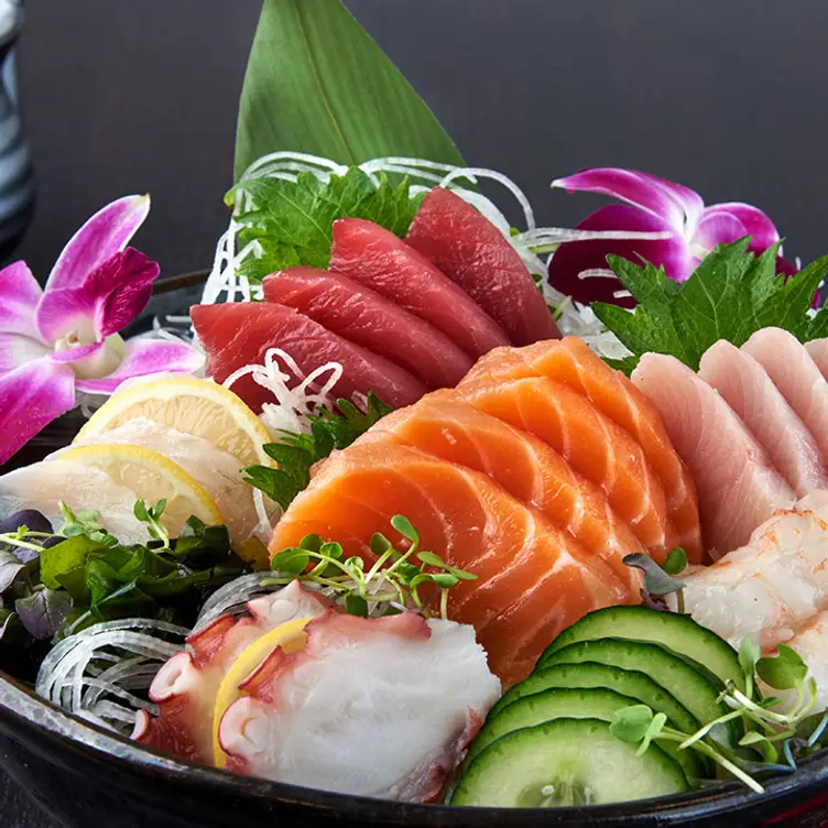 RA Sushi Bar Restaurant – Ahwatukee, AZ