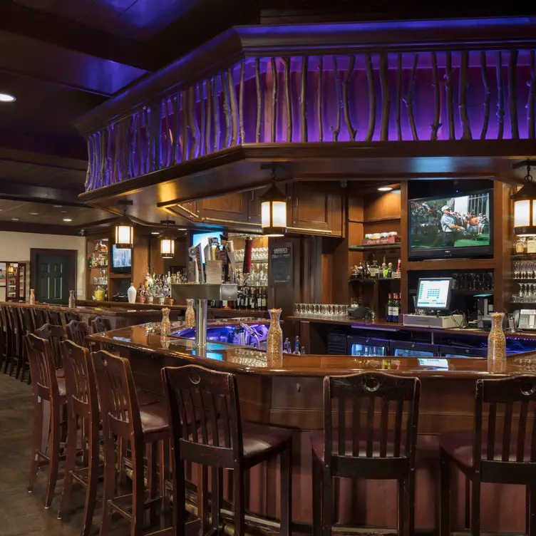 Scotland Run Golf Club’s Highlander Pub & Grill