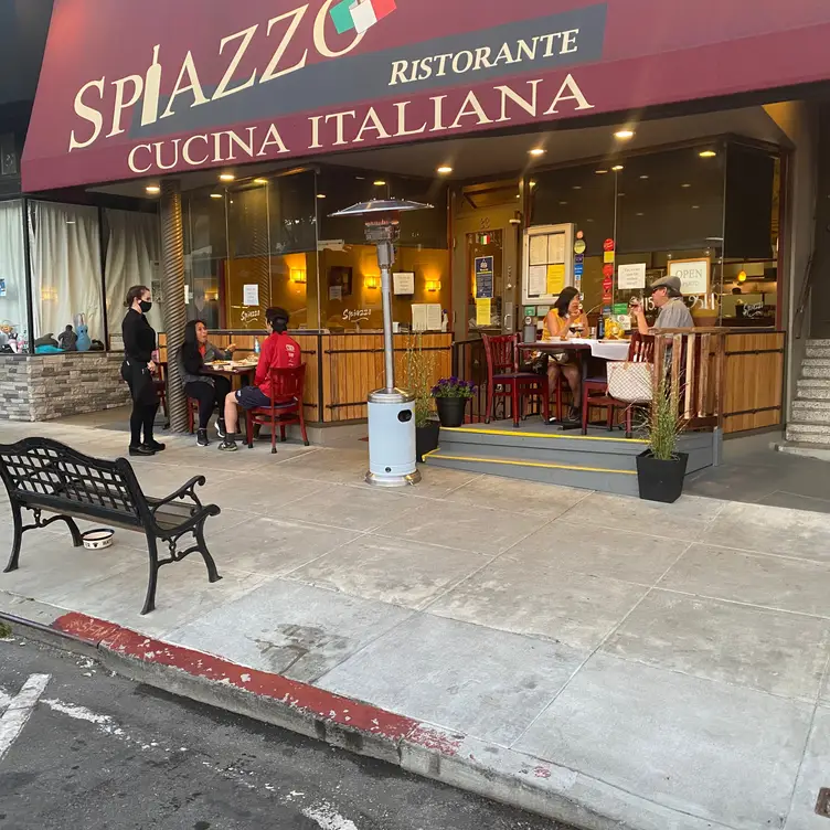 Spiazzo Ristorante