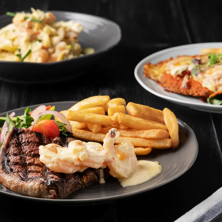 Sports Central Caboolture – Central Bistro