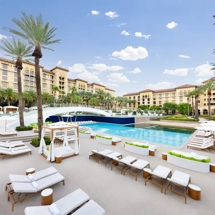 The Pool Backyard – Green Valley Ranch Resort, Casino & Spa