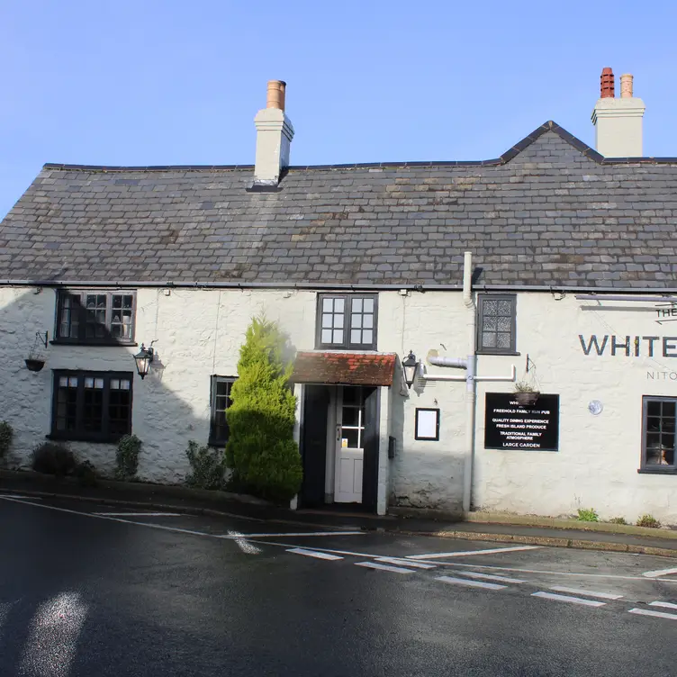 The White Lion – Ventnor