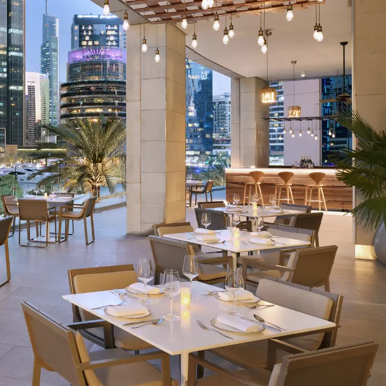 Accents Restaurant & Terrace – InterContinental Dubai Marina