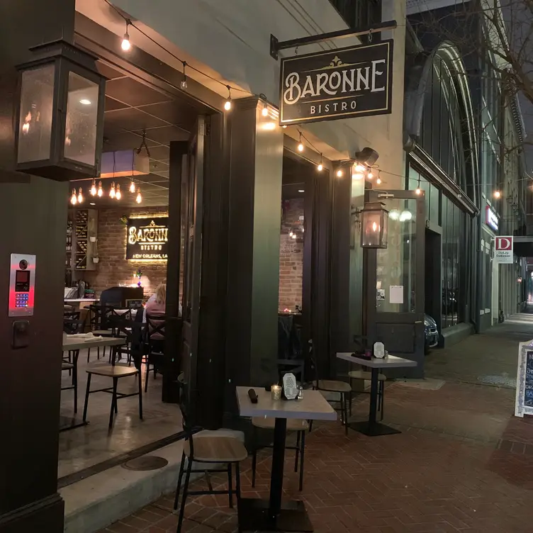 Baronne Bistro