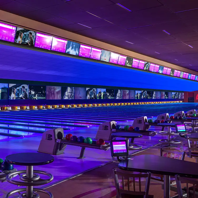 Bowling Snack Bar