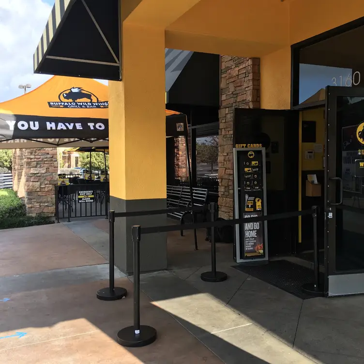 Buffalo Wild Wings – Chino Hills