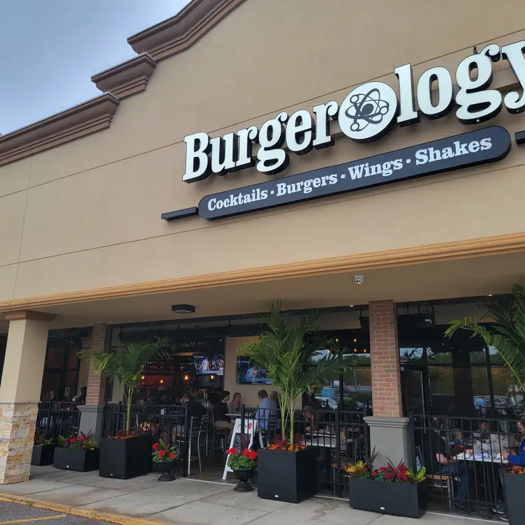 Burgerology – Stony Brook