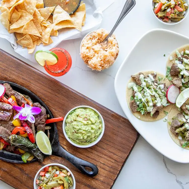 California Tacos Cantina & Distillery – San Luis Obispo