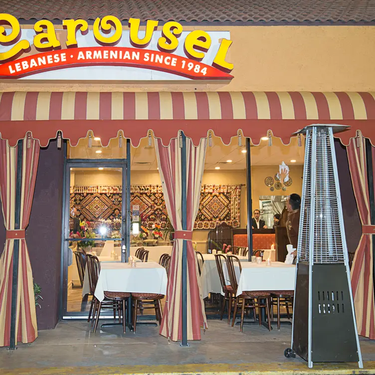 Carousel Restaurant – Hollywood