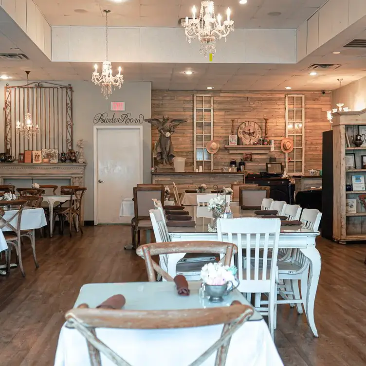 Chocolate Angel Cafe and Tea Room – Richardson