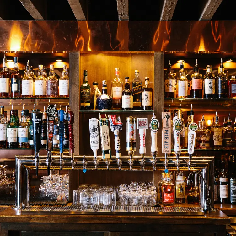 Copper Whiskey Bar and Grill – Bozeman