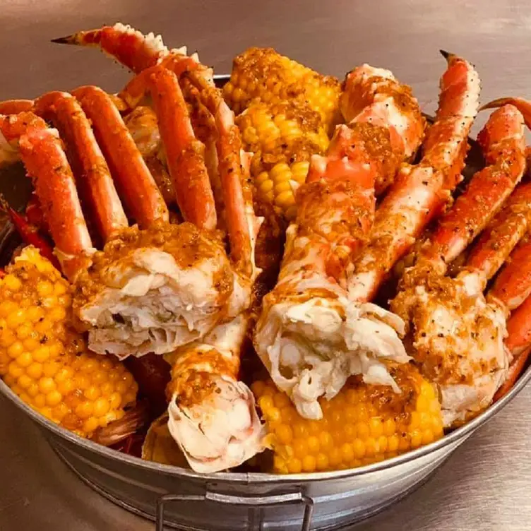 Crab King Cajun Boil and Bar