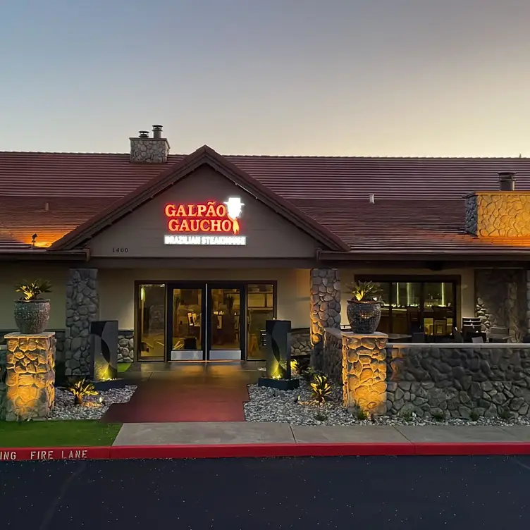 Galpao Gaucho Brazilian Steakhouse – Roseville