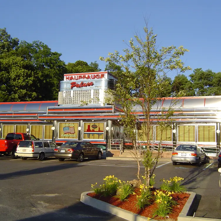 Hauppauge Palace Diner