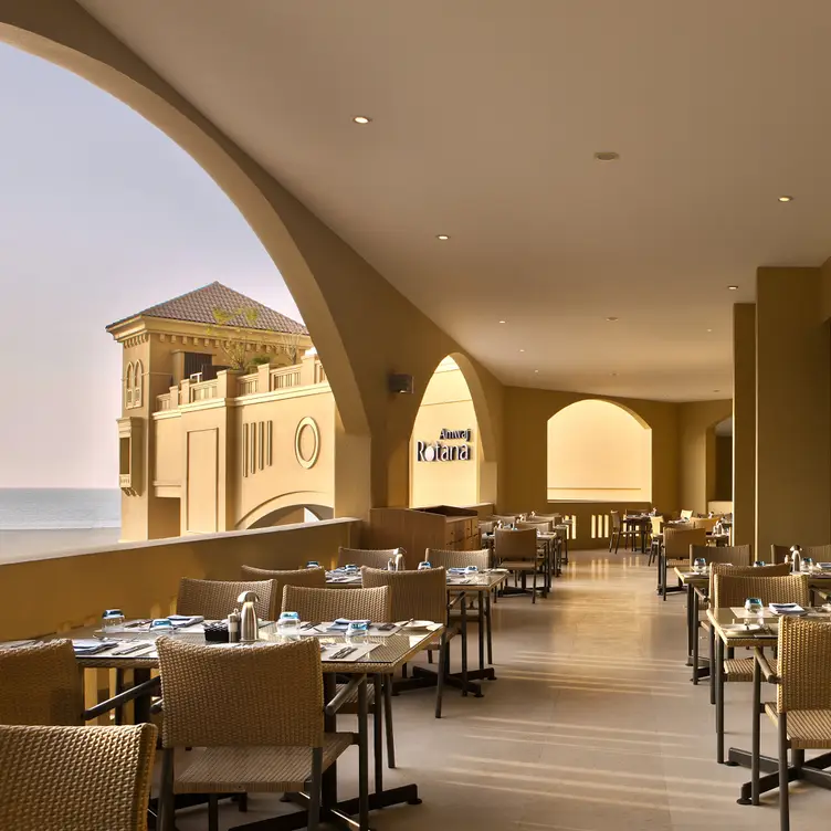 Horizon Restaurant – Amwaj Rotana Hotel & Resort