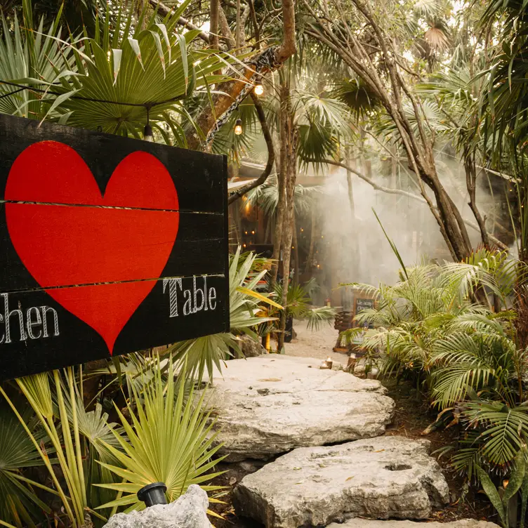 Kitchen Table Tulum