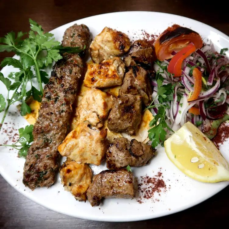 Leens Lebanese Cuisine Restaurant