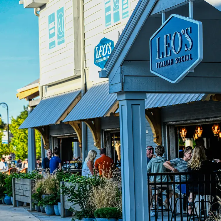 Leo’s Italian Social – Cuyahoga Falls