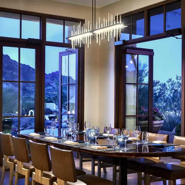 Lincoln Steakhouse at JW Marriott Camelback Inn