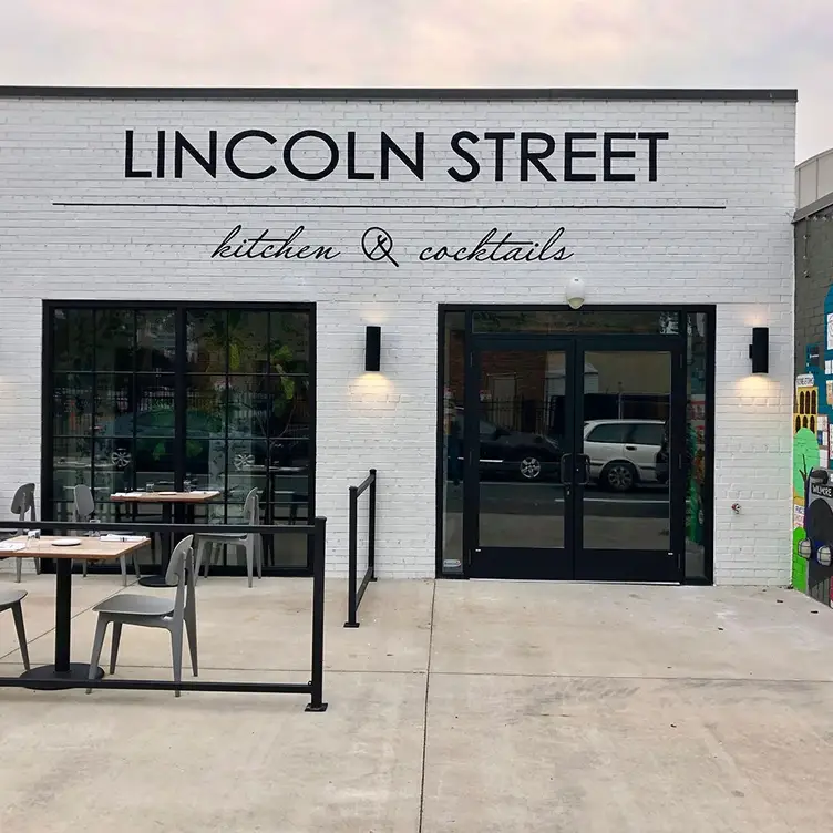 Lincoln Street Kitchen & Cocktails