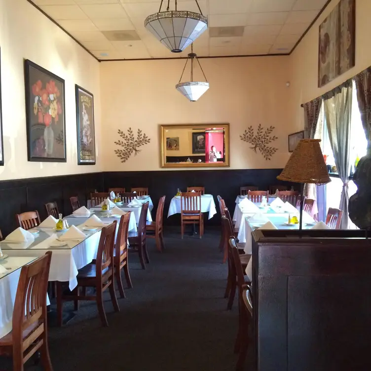 Luna Ristorante – Concord