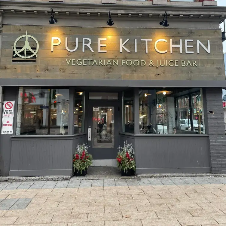 Pure Kitchen – Rideau