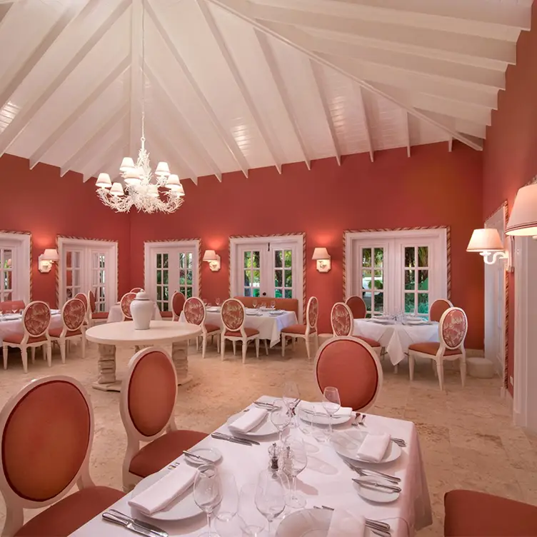 Restaurante Bamboo – Puntacana Beach & Golf