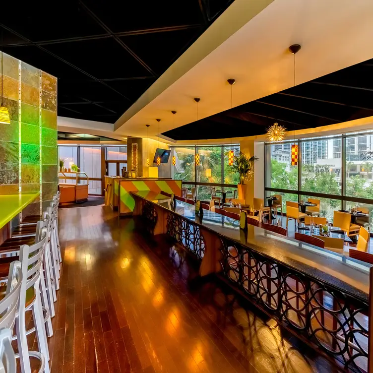 Riverview Bar & Grill – Hyatt Regency Miami