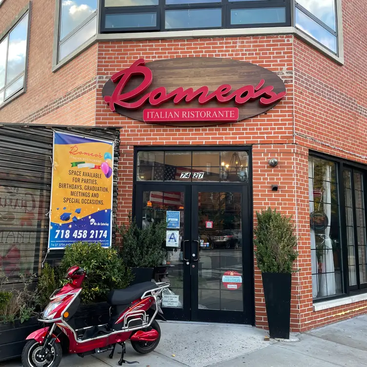 Romeo’s Italian Restaurant