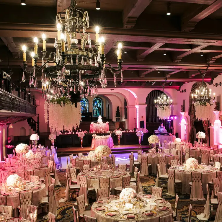 The Grand Parisian Ballroom