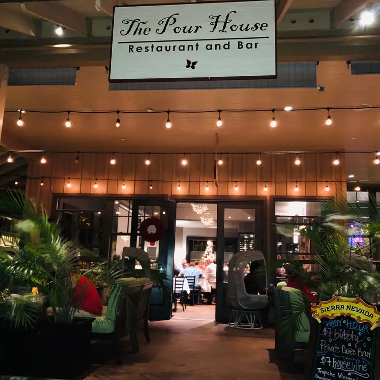 The Pour House Italian Kitchen and Wine Bar