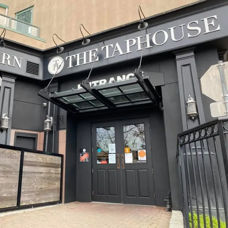 The Taphouse – Coquitlam