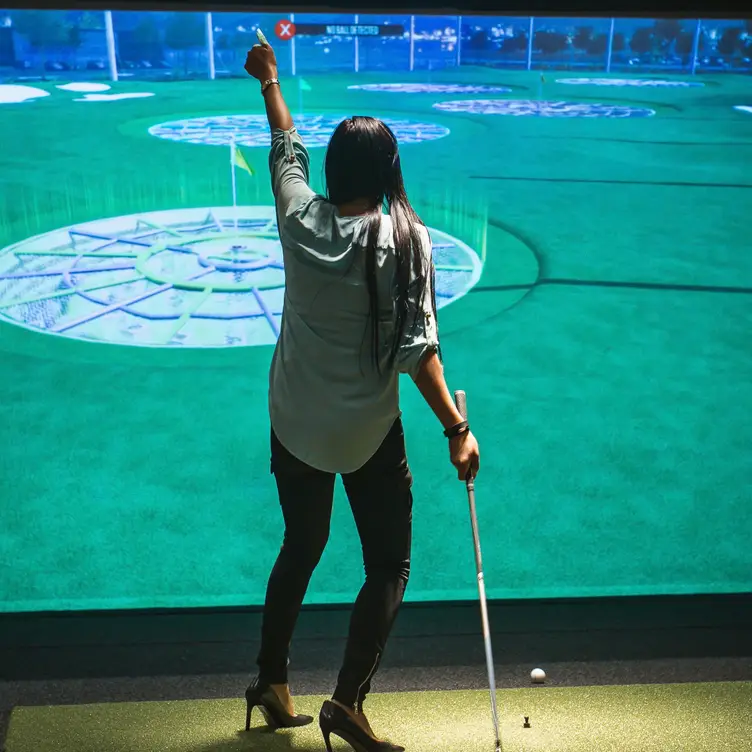 Topgolf Swing Suites at Graduate Lincoln